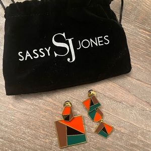 Sassy Jones earrings.